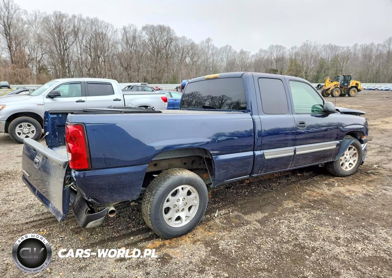 2006 Chevrolet Silverado C1500 VIN:2GCEC19T861137278 - 3