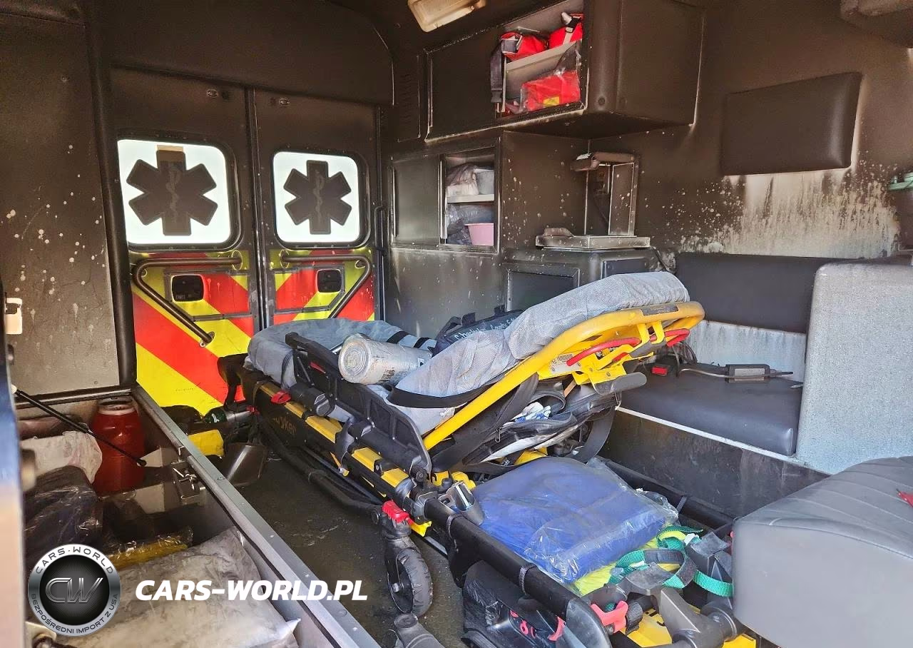 2022 Ford F450 Super Duty Ambulance VIN:1FD0W4GN5NEE46092 - 10