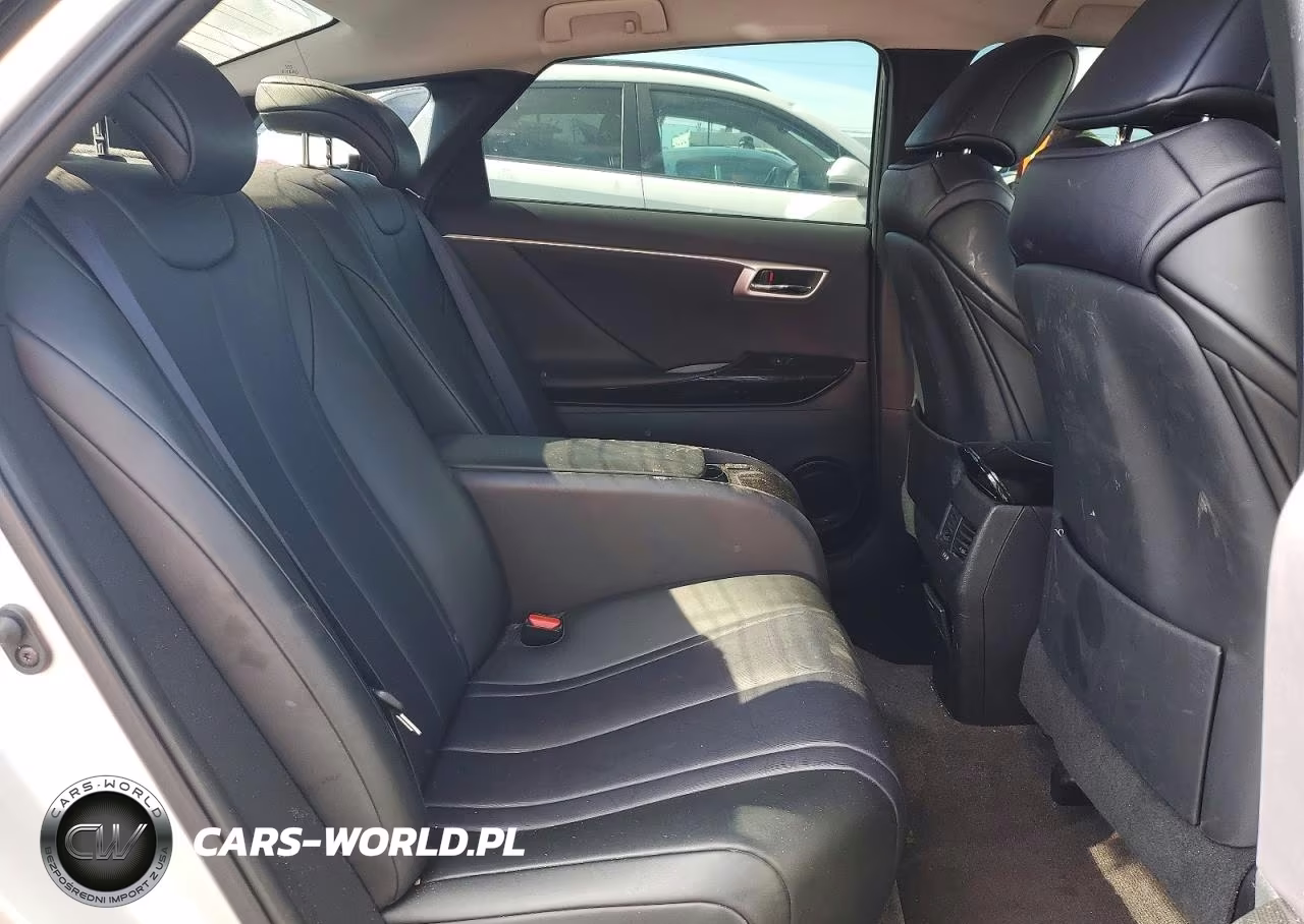 2020 Toyota Mirai VIN:JTDBVRBD9LA007932 - 10
