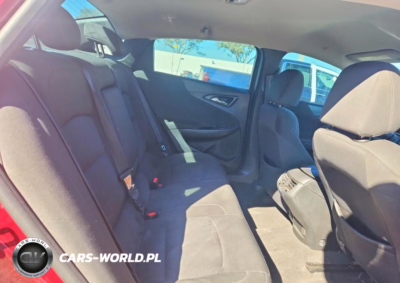 2018 Chevrolet Malibu Lt VIN:1G1ZD5ST5JF132341 - 10