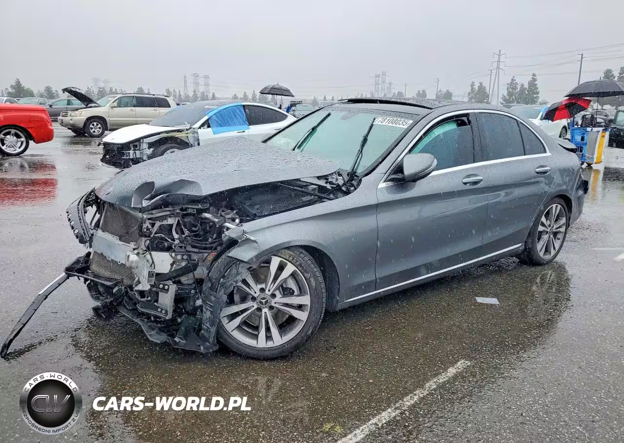 2018 Mercedes-Benz C 300