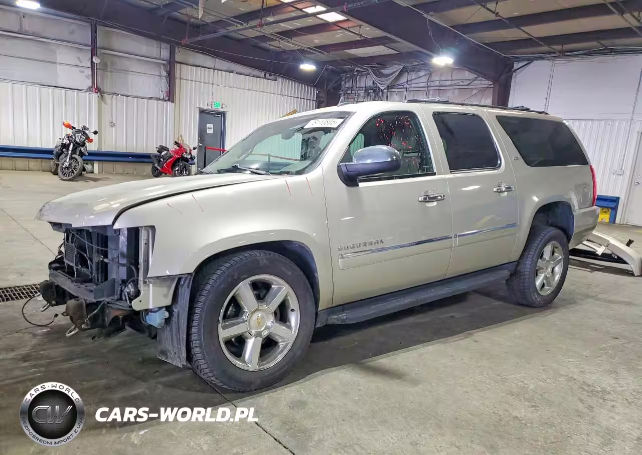 2014 Chevrolet Suburban K1500 Ltz
