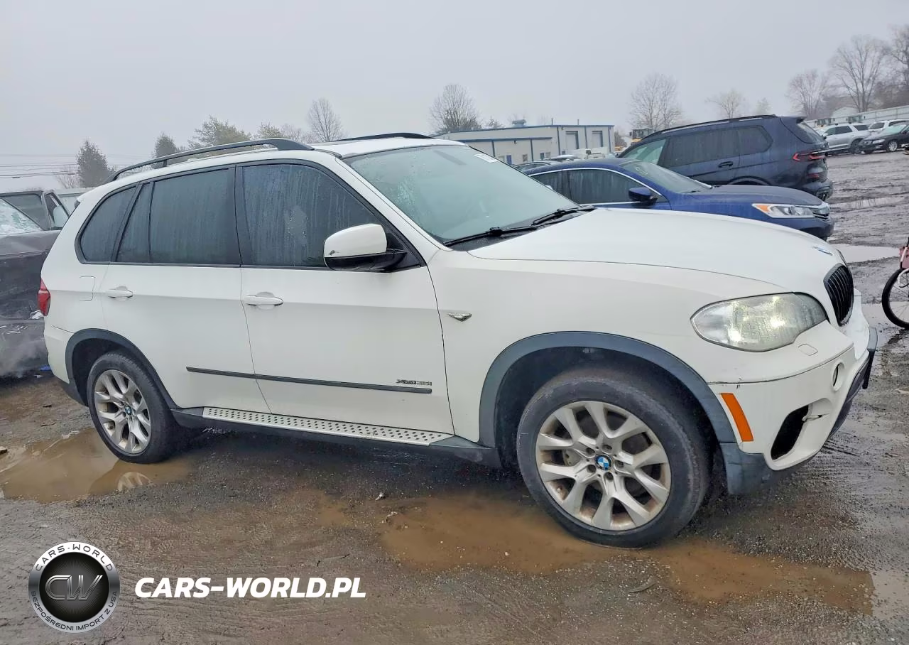 2013 BMW X5 xDrive35I VIN:5UXZV4C54D0B02223 - 4