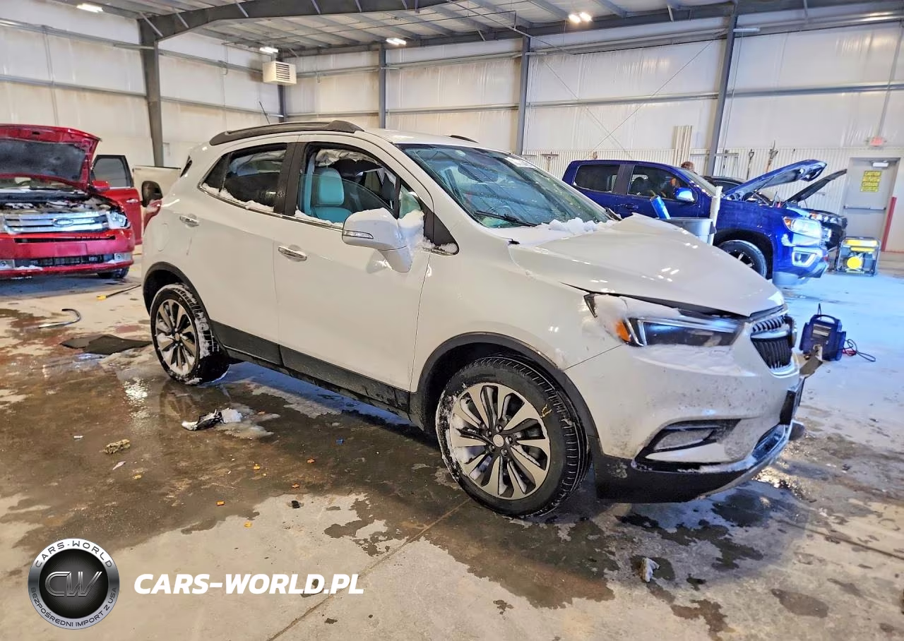 2018 Buick Encore Essence VIN:KL4CJCSB6JB674907 - 4