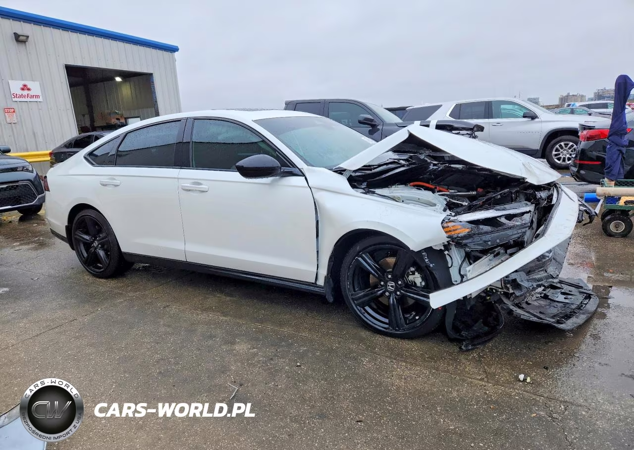 2024 Honda Accord Hybrid Sport-L VIN:1HGCY2F7XRA038818 - 4