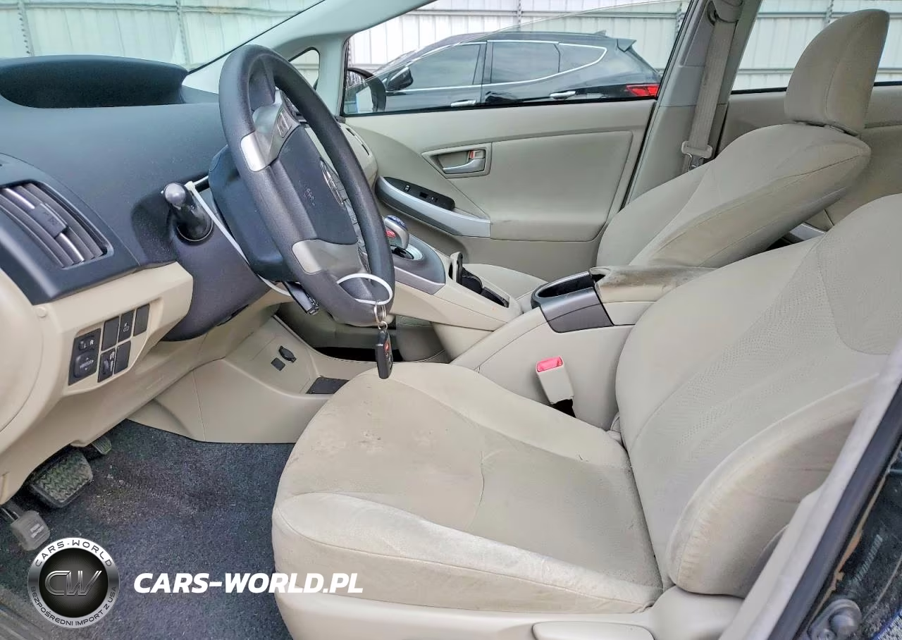 2012 Toyota Prius VIN:JTDKN3DU5C1481581 - 7
