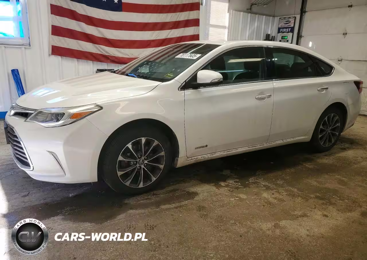 2016 Toyota Avalon Hybrid