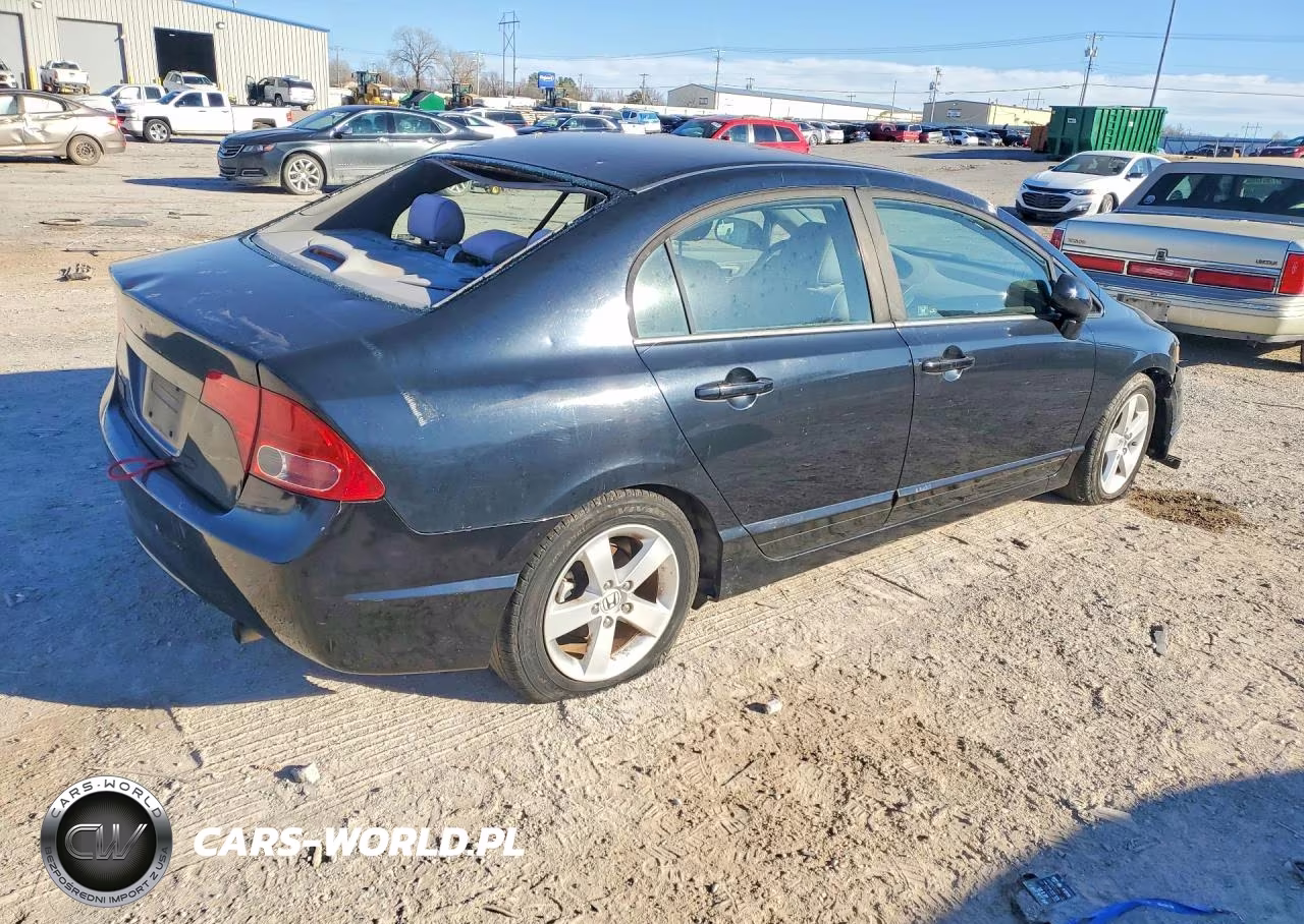 2008 Honda Civic Seda VIN:1HGFA16878L037360 - 3