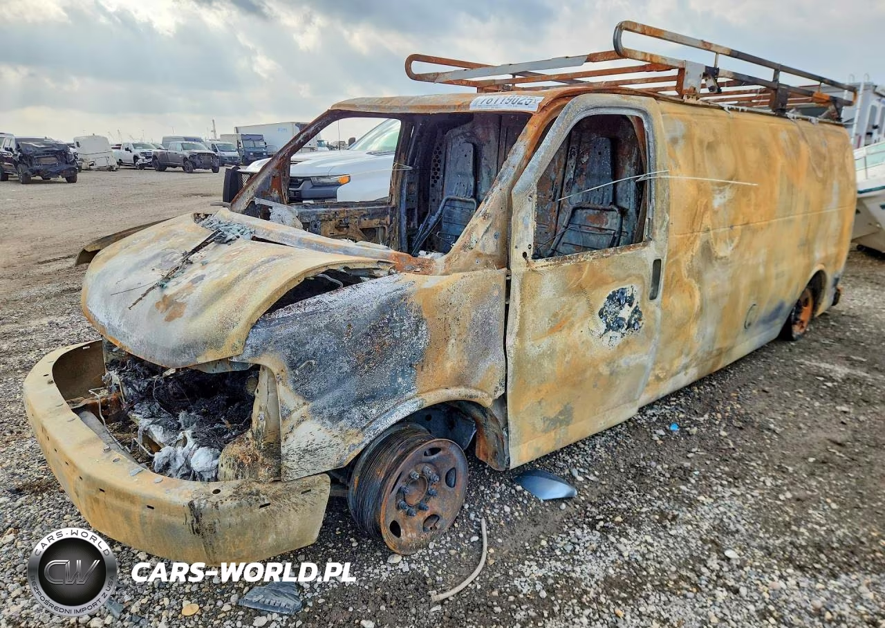 2024 Chevrolet Express G2500