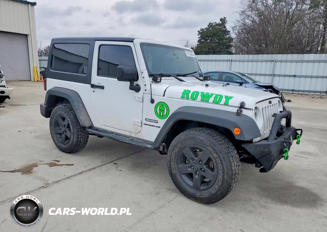 2016 Jeep Wrangler Sport VIN:1C4AJWAG3GL274205 - 4