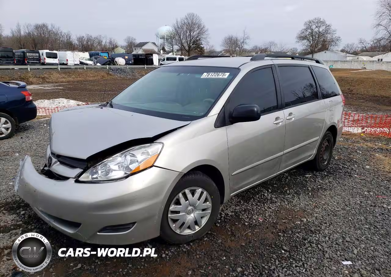 2007 Toyota Sienna Le 8-Passenger