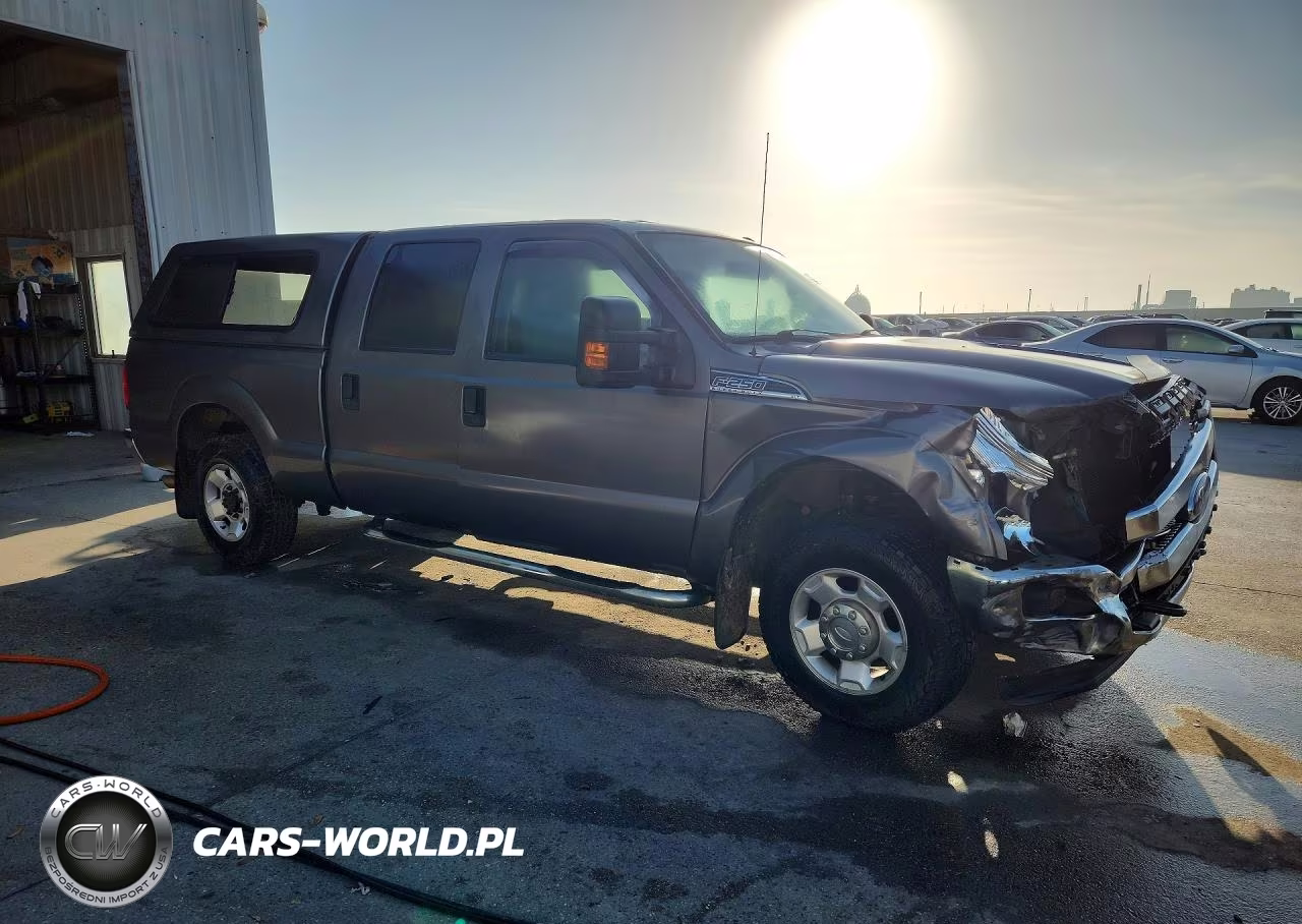 2012 Ford F250 Super Duty VIN:1FT7W2A6XCEB37031 - 4