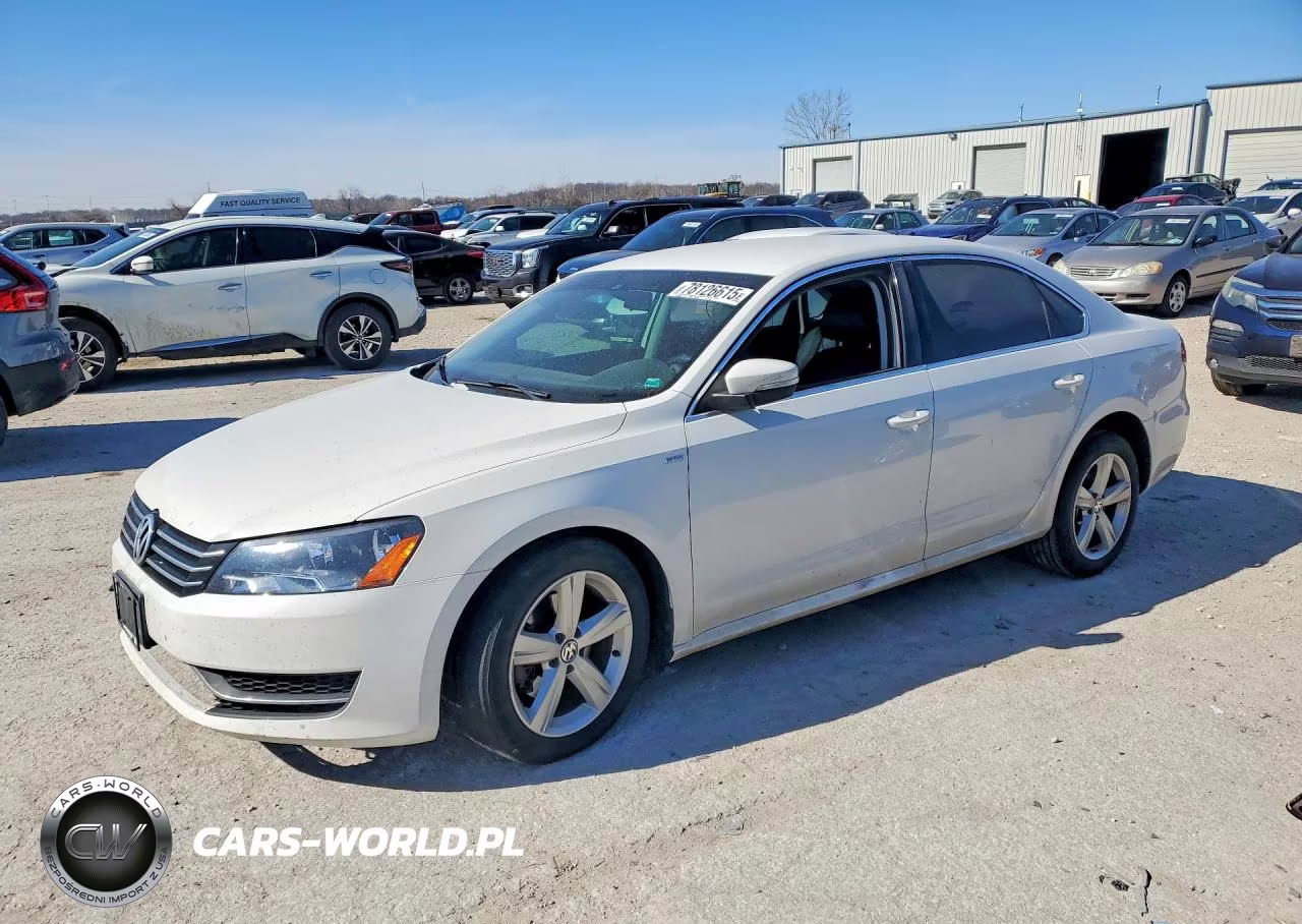 2014 Volkswagen Passat S – zdjęcie 1 z 12