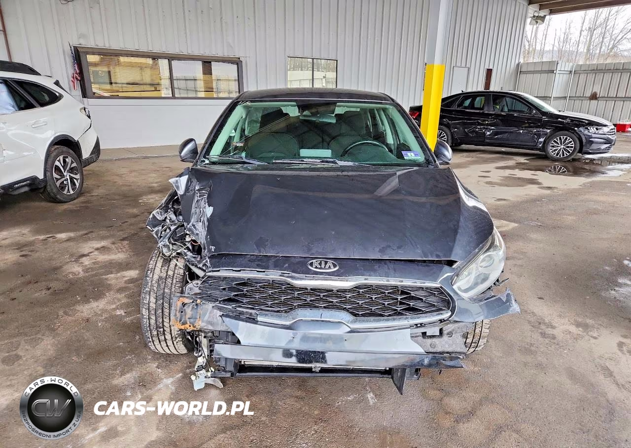 2019 Kia Forte Gt Line VIN:3KPF34AD7KE029094 - 5