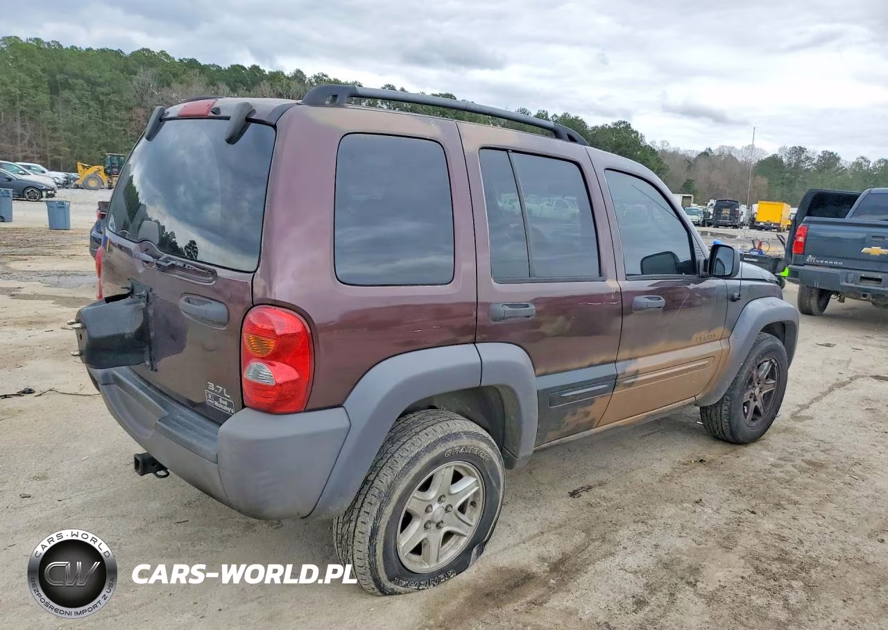 2004 Jeep Liberty Sport VIN:1J4GL48K94W264026 - 3
