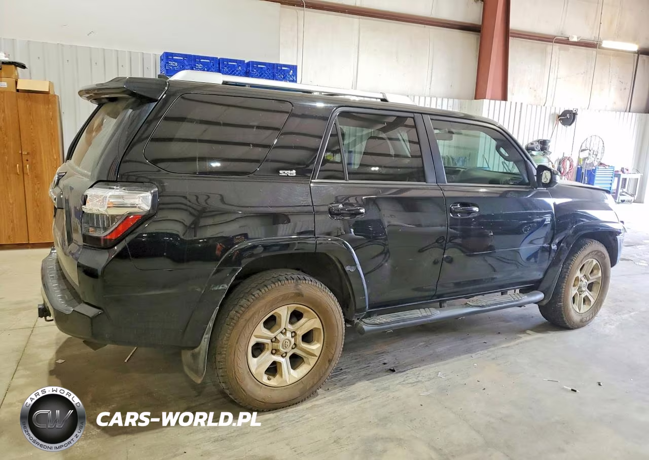 2018 Toyota 4Runner Sr5 VIN:JTEZU5JR8J5172539 - 3