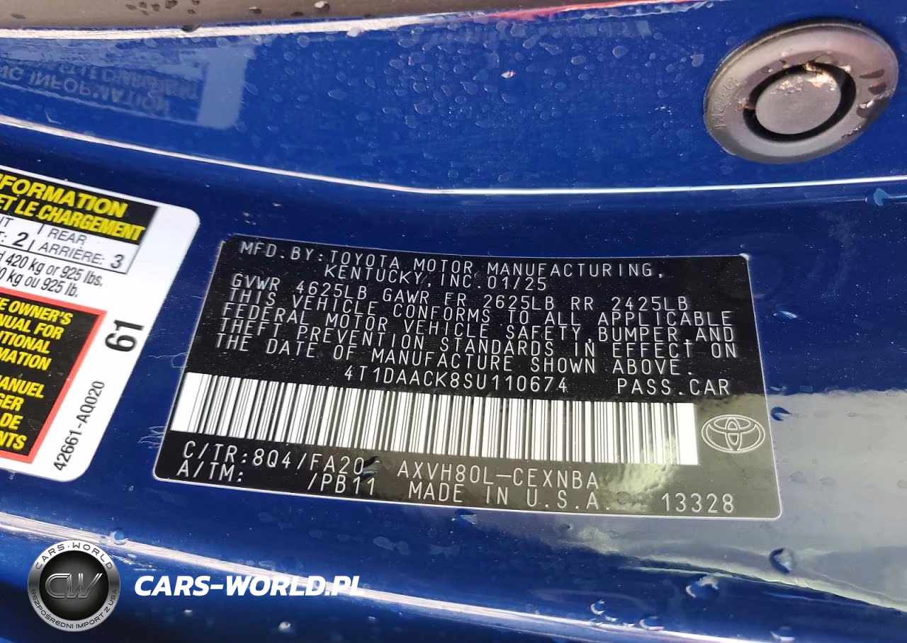 2025 Toyota Camry Le VIN:4T1DAACK8SU110674 - 13