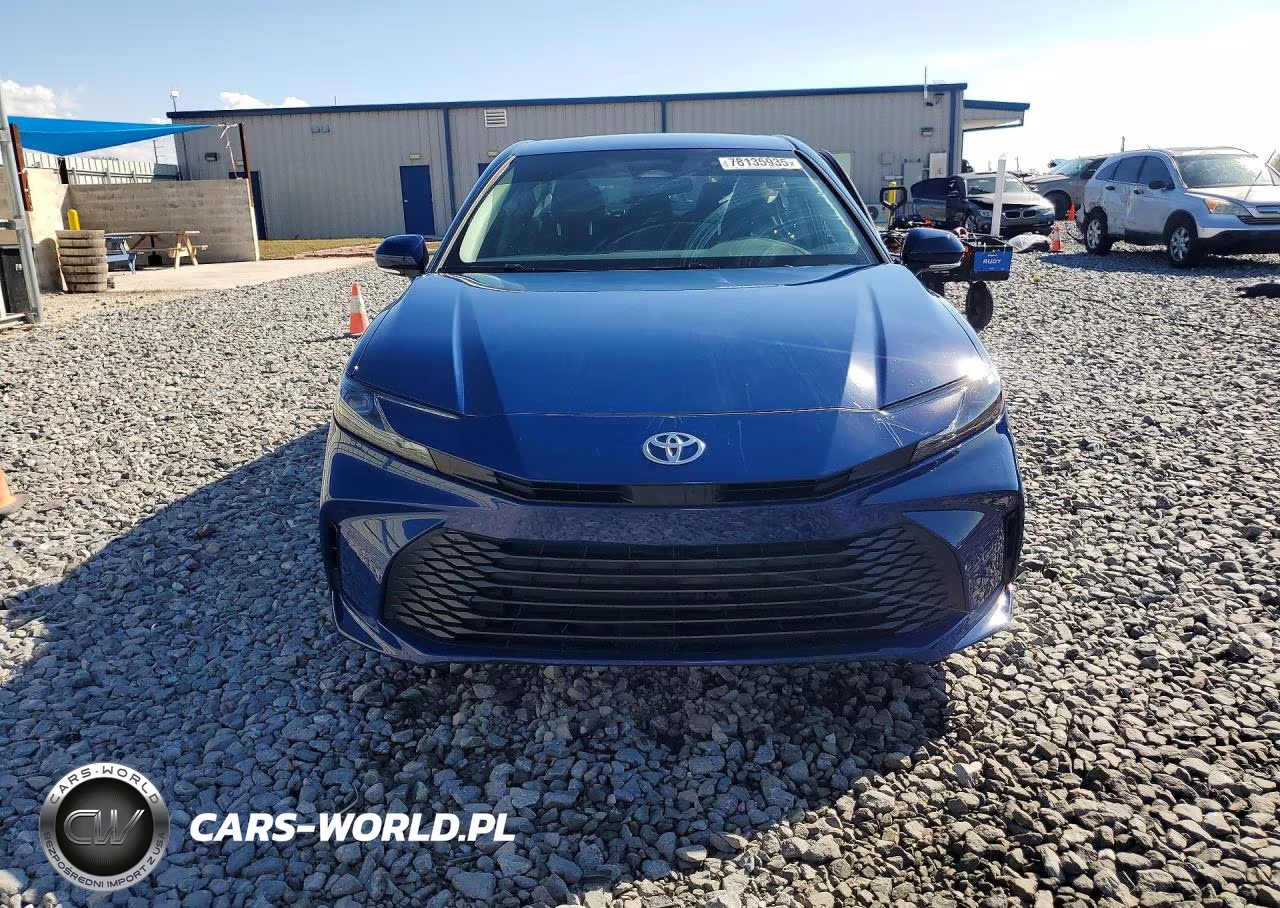 2025 Toyota Camry Le VIN:4T1DAACK8SU110674 - 5