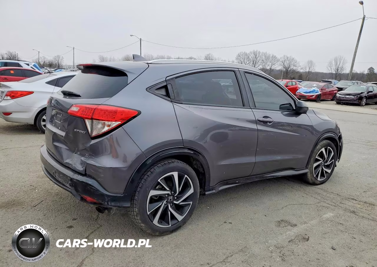 2019 Honda Hr-V Sport VIN:3CZRU5H11KM713070 - 3