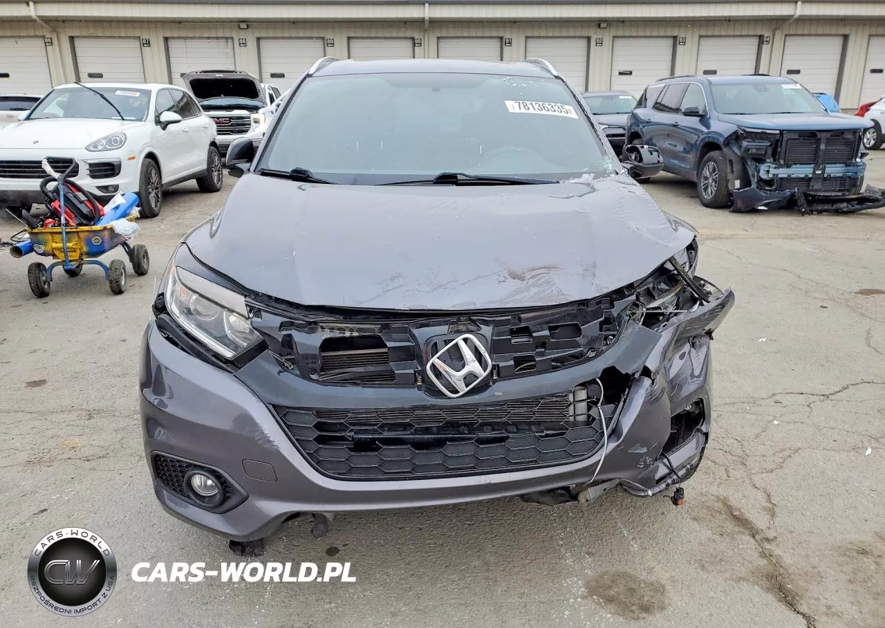2019 Honda Hr-V Sport VIN:3CZRU5H11KM713070 - 5
