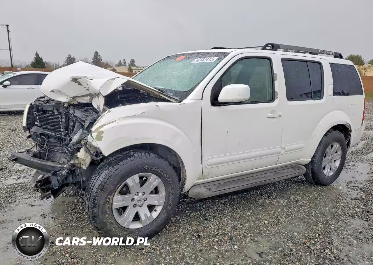 2007 Nissan Pathfinder Le