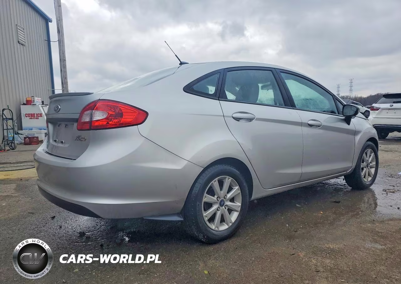 2012 Ford Fiesta Se VIN:3FADP4BJ4CM162196 - 3