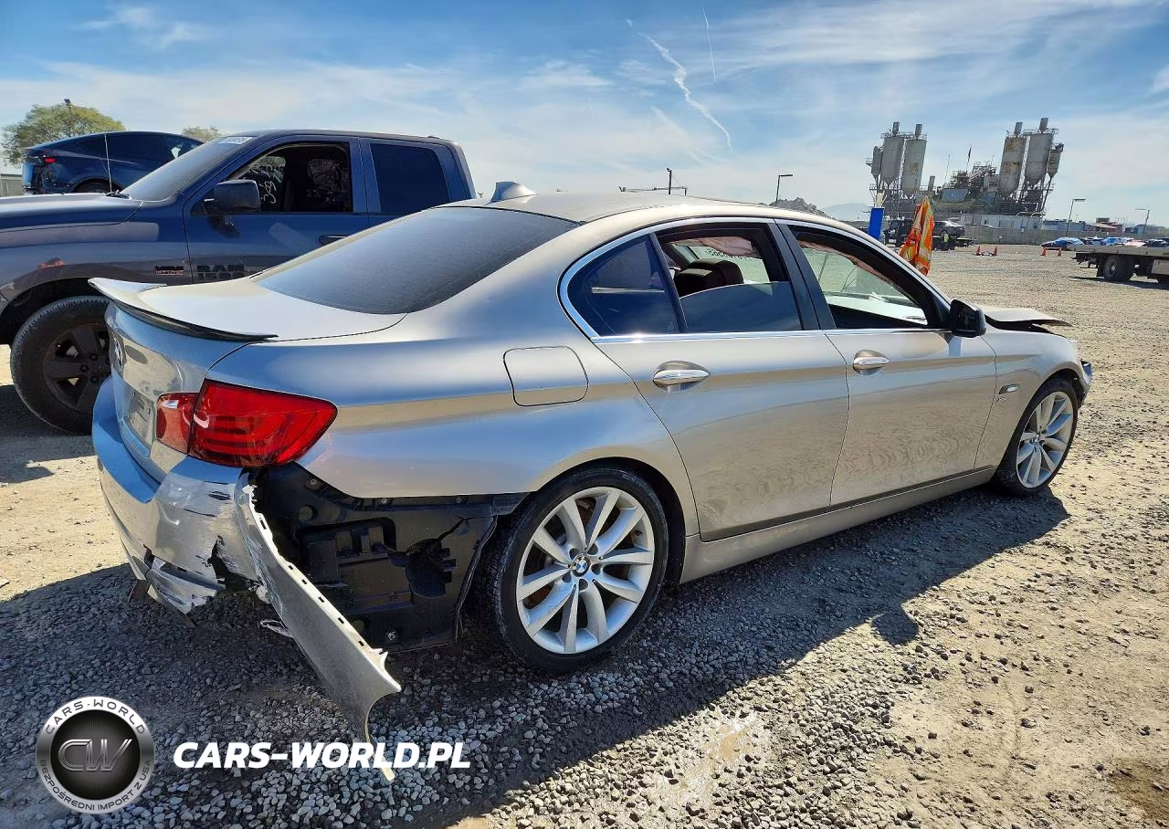 2011 BMW 535 Xi VIN:WBAFU7C59BC872268 - 3