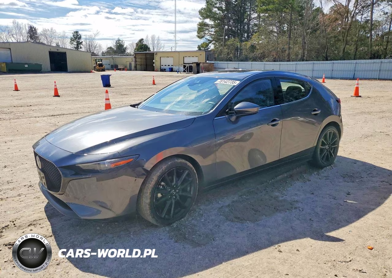 2021 Mazda 3 Premium