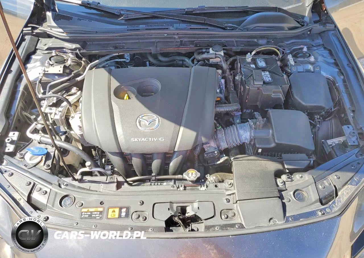 2021 Mazda 3 Premium VIN:JM1BPAML6M1301144 - 11