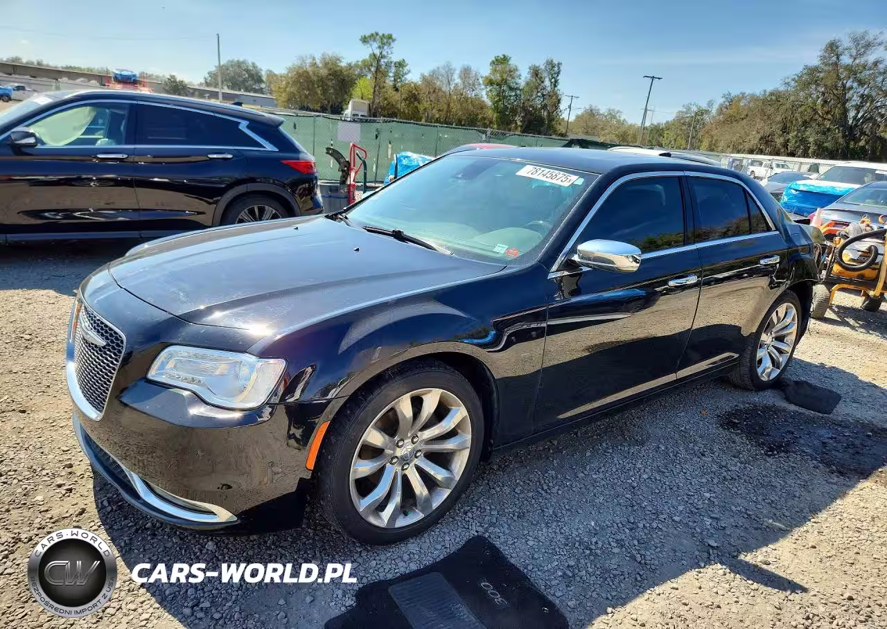 2017 Chrysler 300C
