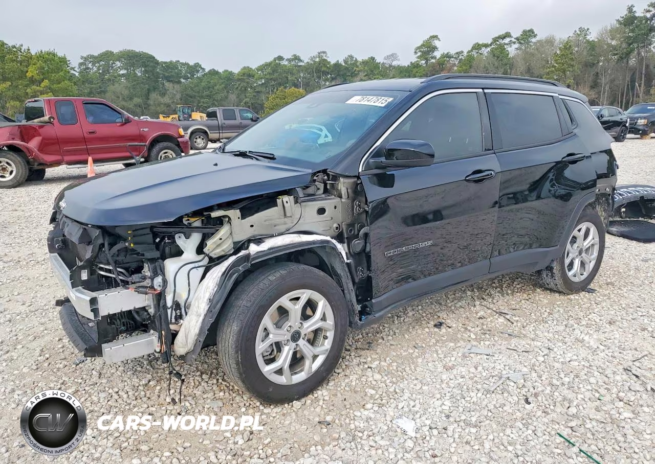 2025 Jeep Compass Latitude – zdjęcie 1 z 13