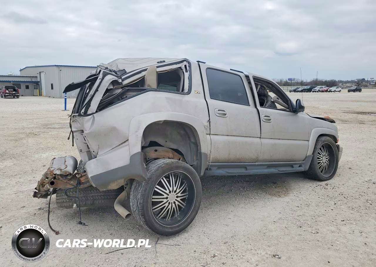 2004 Chevrolet Suburban K1500 VIN:3GNFK16Z84G241944 - 3
