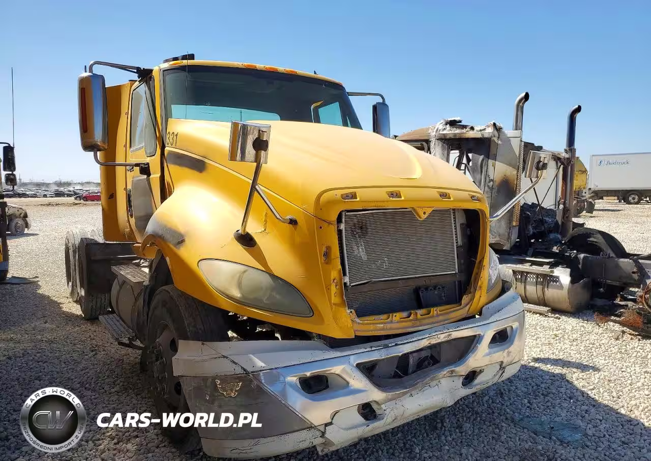 2011 International Prostar Premium Semi Truck