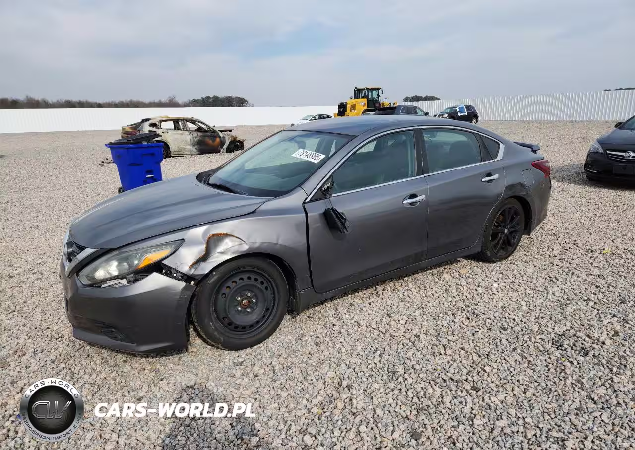 2018 Nissan Altima 2.5 – zdjęcie 1 z 13