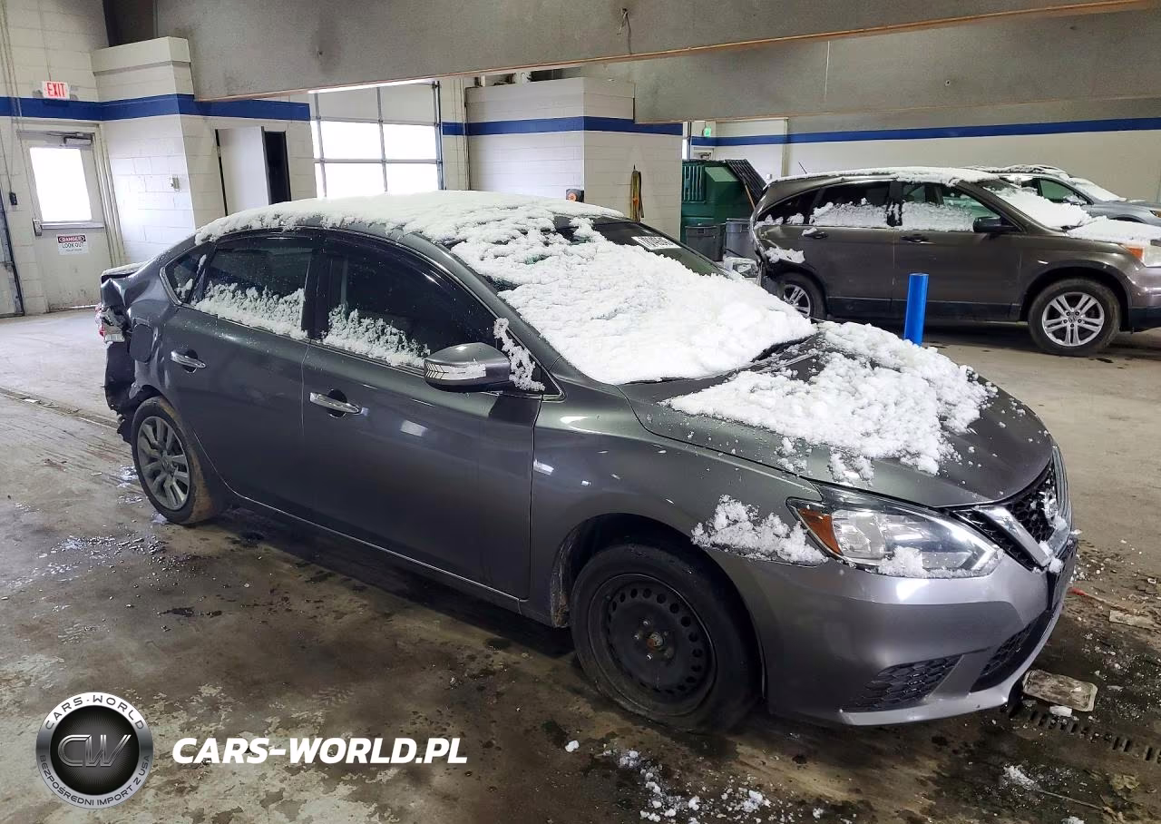 2016 Nissan Sentra S VIN:3N1AB7AP9GY231551 - 4