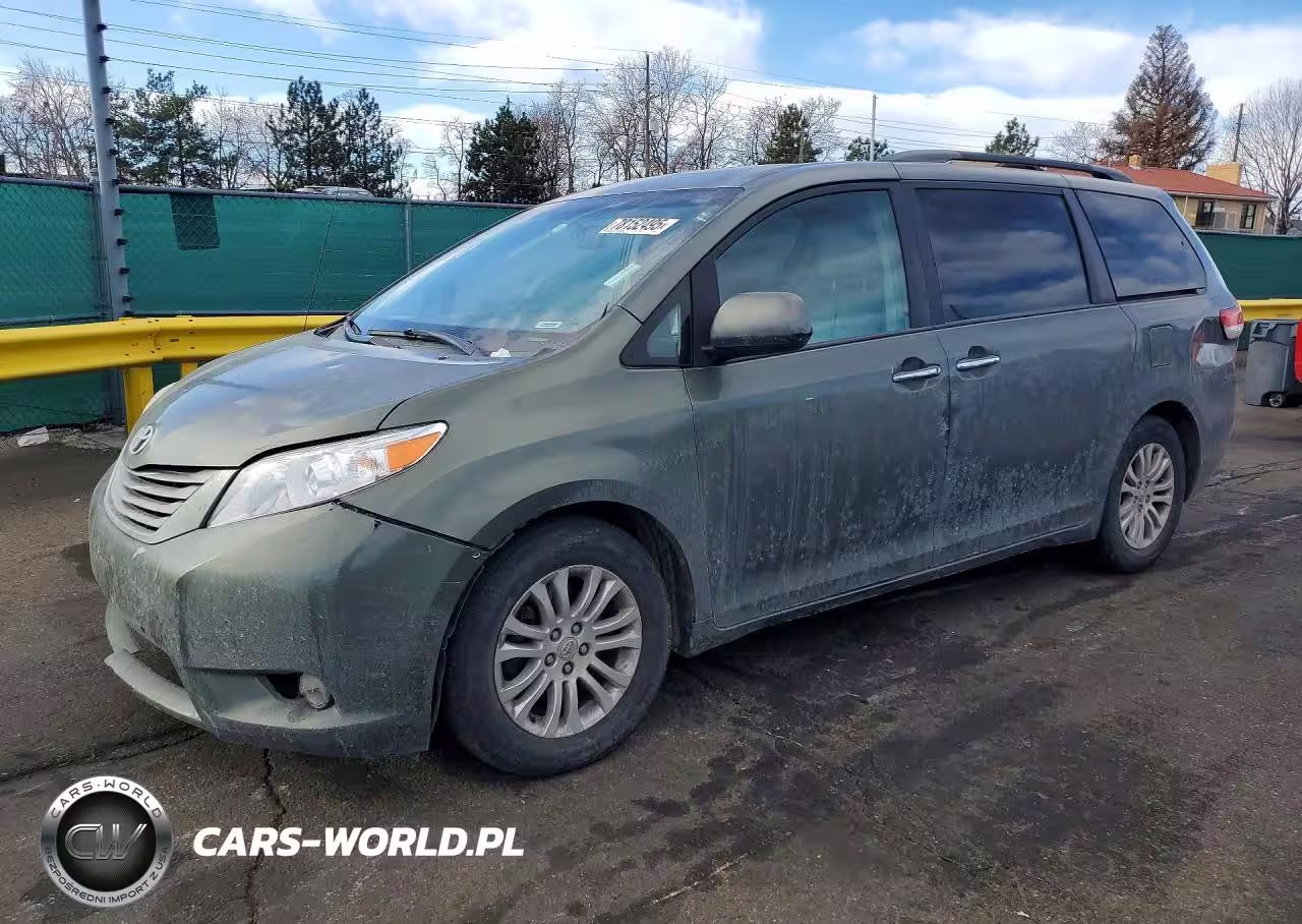 2013 Toyota Sienna Xle