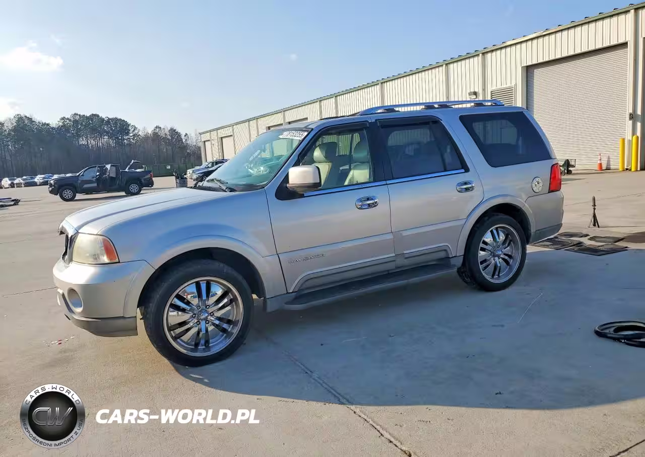 2004 Lincoln Navigator