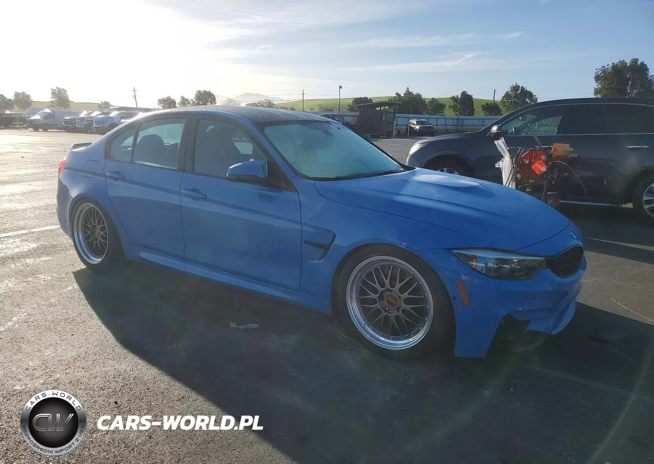 2018 BMW M3 VIN:WBS8M9C51J5K98882 - 4