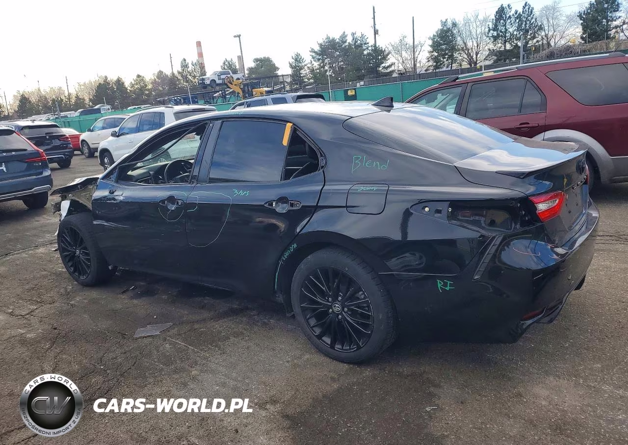 2020 Toyota Camry Se VIN:4T1G11AK8LU323576 - 2