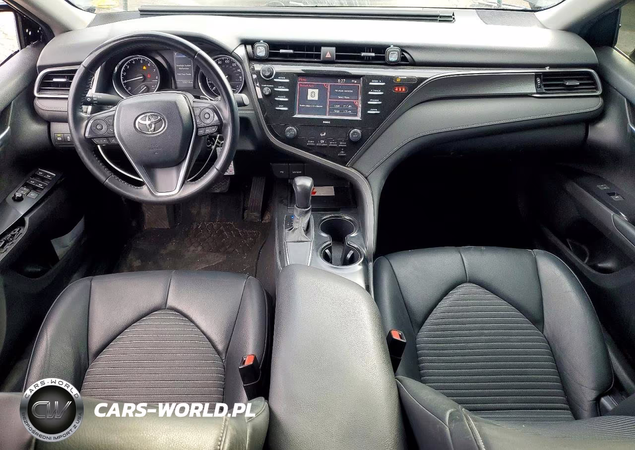 2020 Toyota Camry Se VIN:4T1G11AK8LU323576 - 8