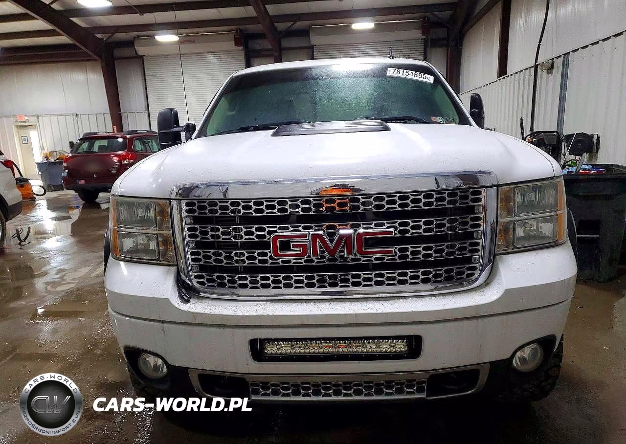 2012 GMC Sierra K2500 Denali VIN:1GT125E83CF194955 - 5