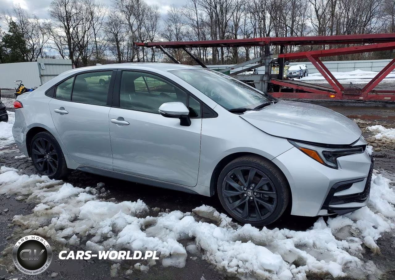 2024 Toyota Corolla Hybrid Se VIN:JTDBCMFE1R3031196 - 4