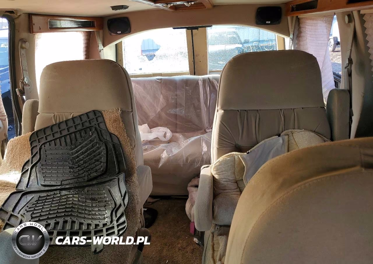 1999 Chevrolet Astro VIN:1GBDM19W9XB154499 - 10