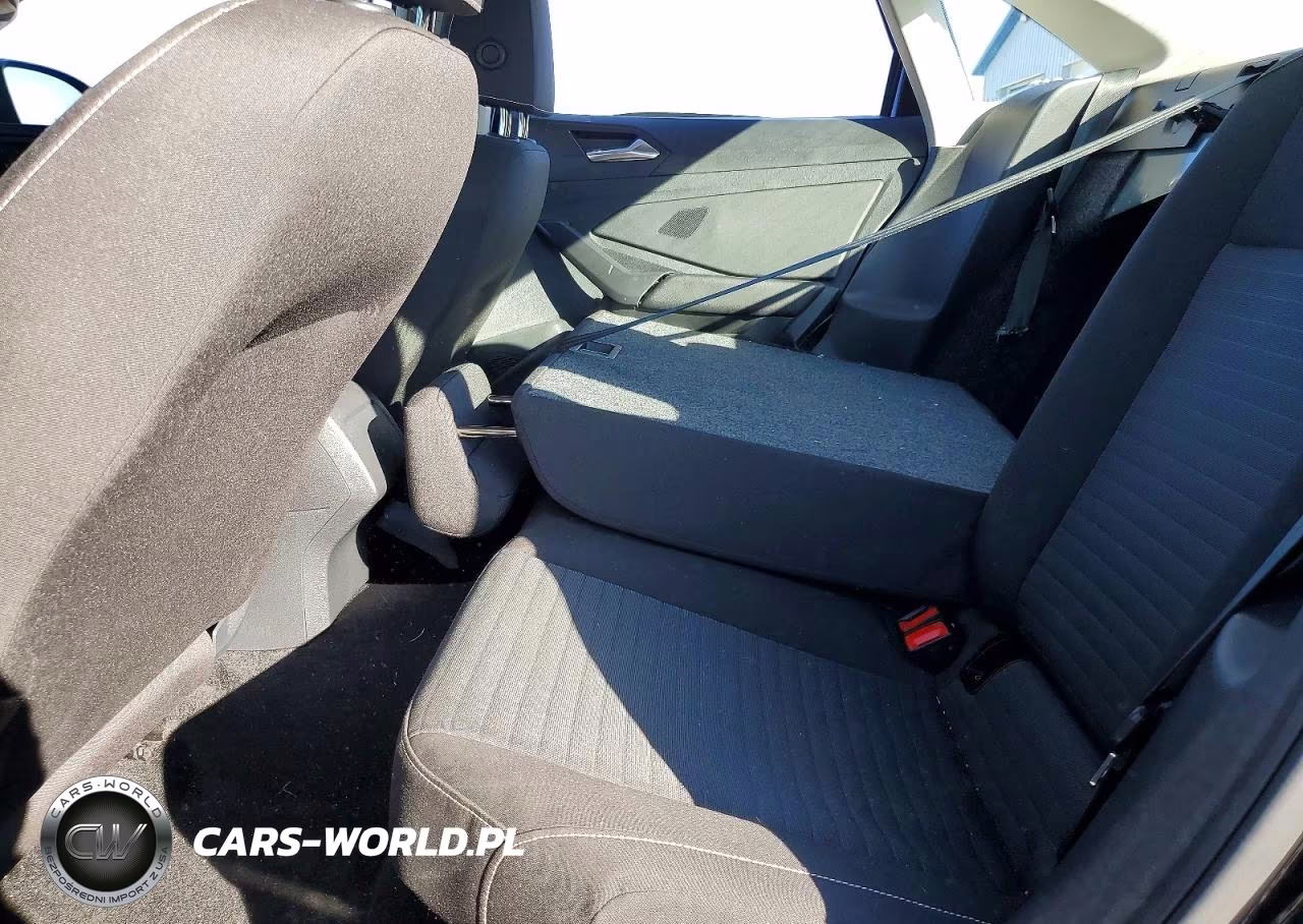 2024 Volkswagen Jetta S VIN:3VW5M7BUXRM056277 - 10