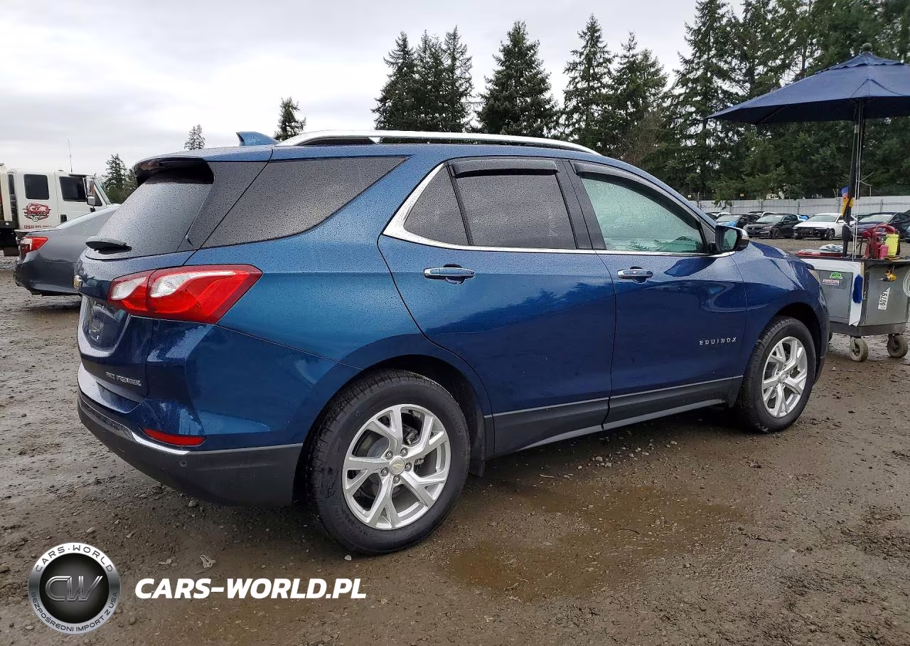 2021 Chevrolet Equinox Premier VIN:2GNAXXEV5M6149702 - 3