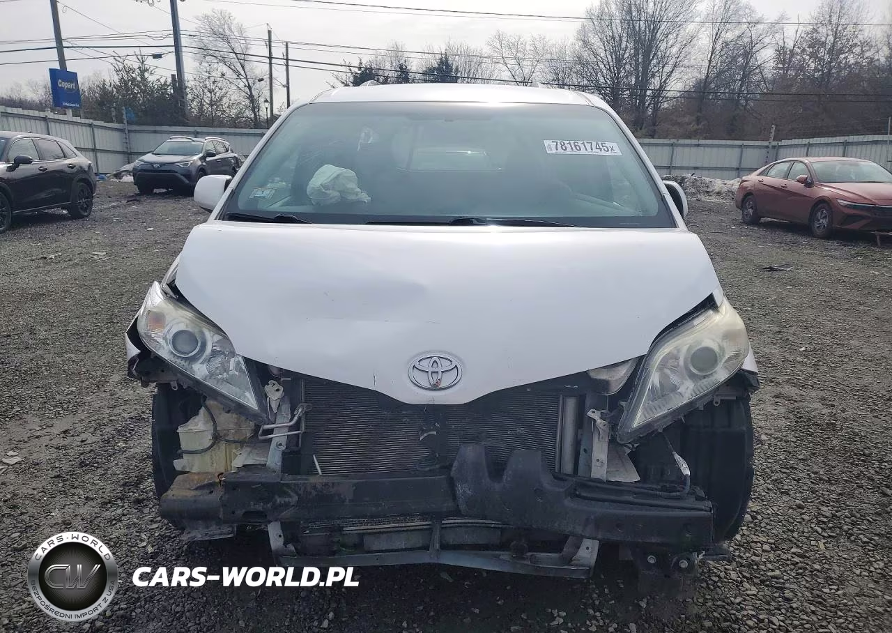2015 Toyota Sienna Le 8-Passenger VIN:5TDKK3DC1FS571088 - 5