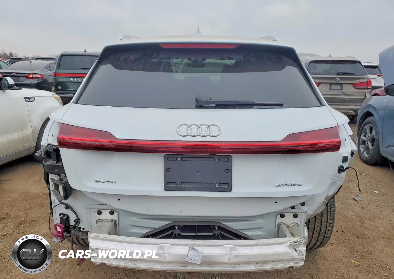 2022 Audi E-Tron Premium Plus VIN:WA1LAAGE6NB014153 - 6