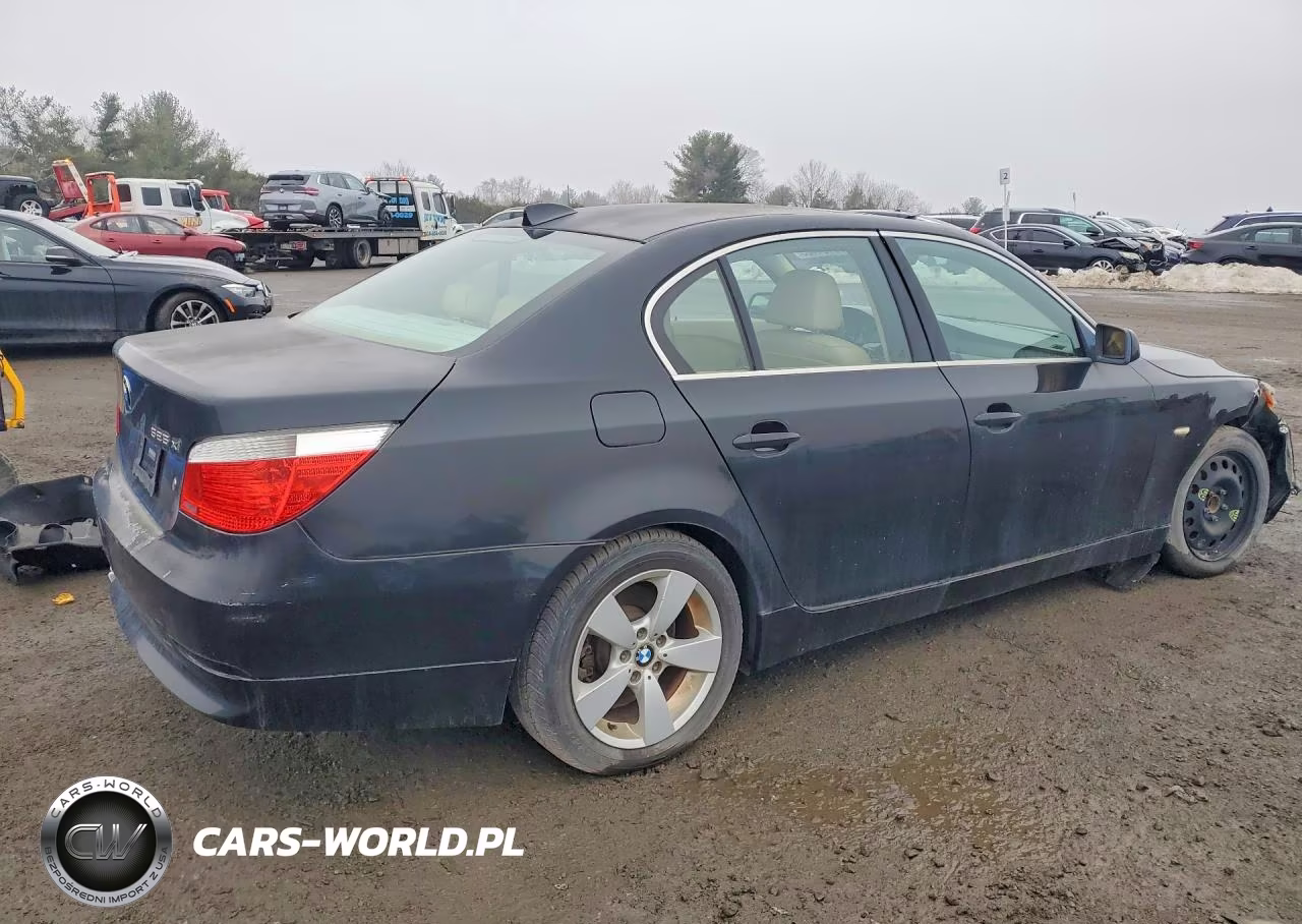 2006 BMW 525Xi VIN:WBANF33586CS36736 - 3