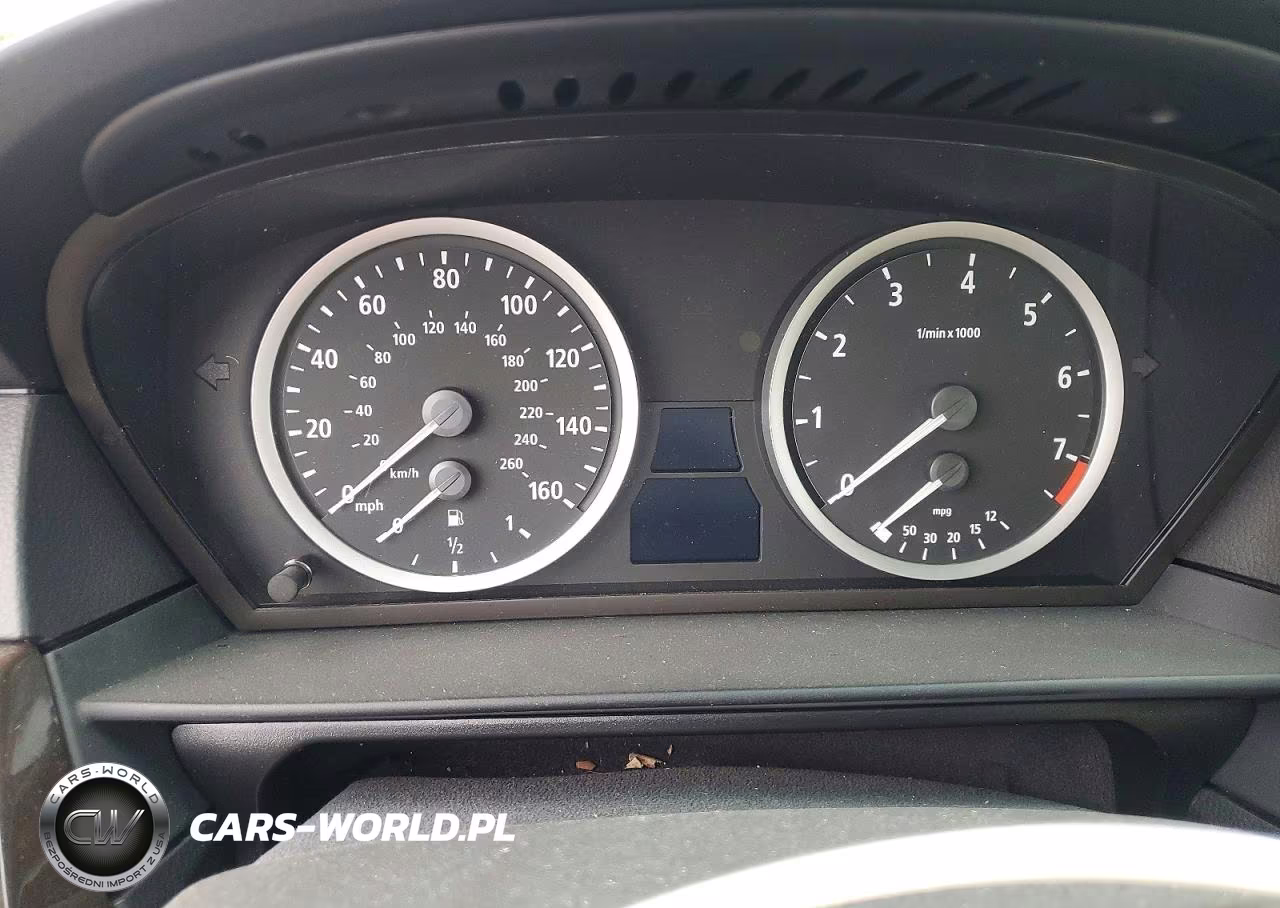 2006 BMW 525Xi VIN:WBANF33586CS36736 - 9