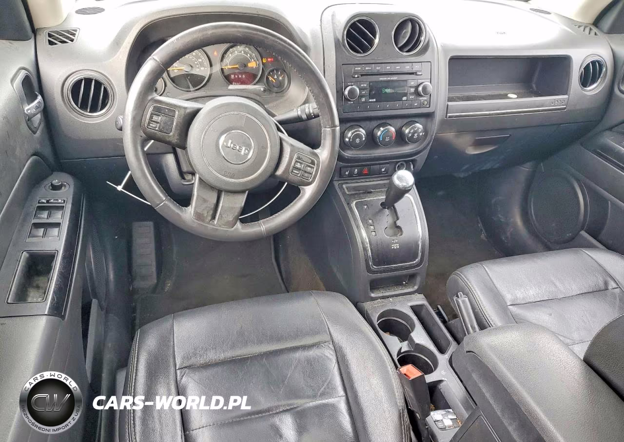 2015 Jeep Patriot Latitude VIN:1C4NJRFBXFD356795 - 8